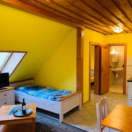 Penzion Rozalie Horní Planá Exteriör bild