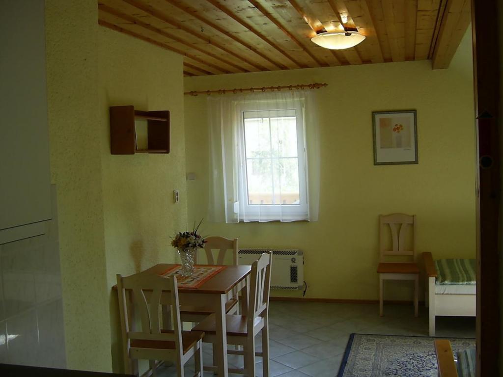 Penzion Rozalie Horní Planá Rum bild