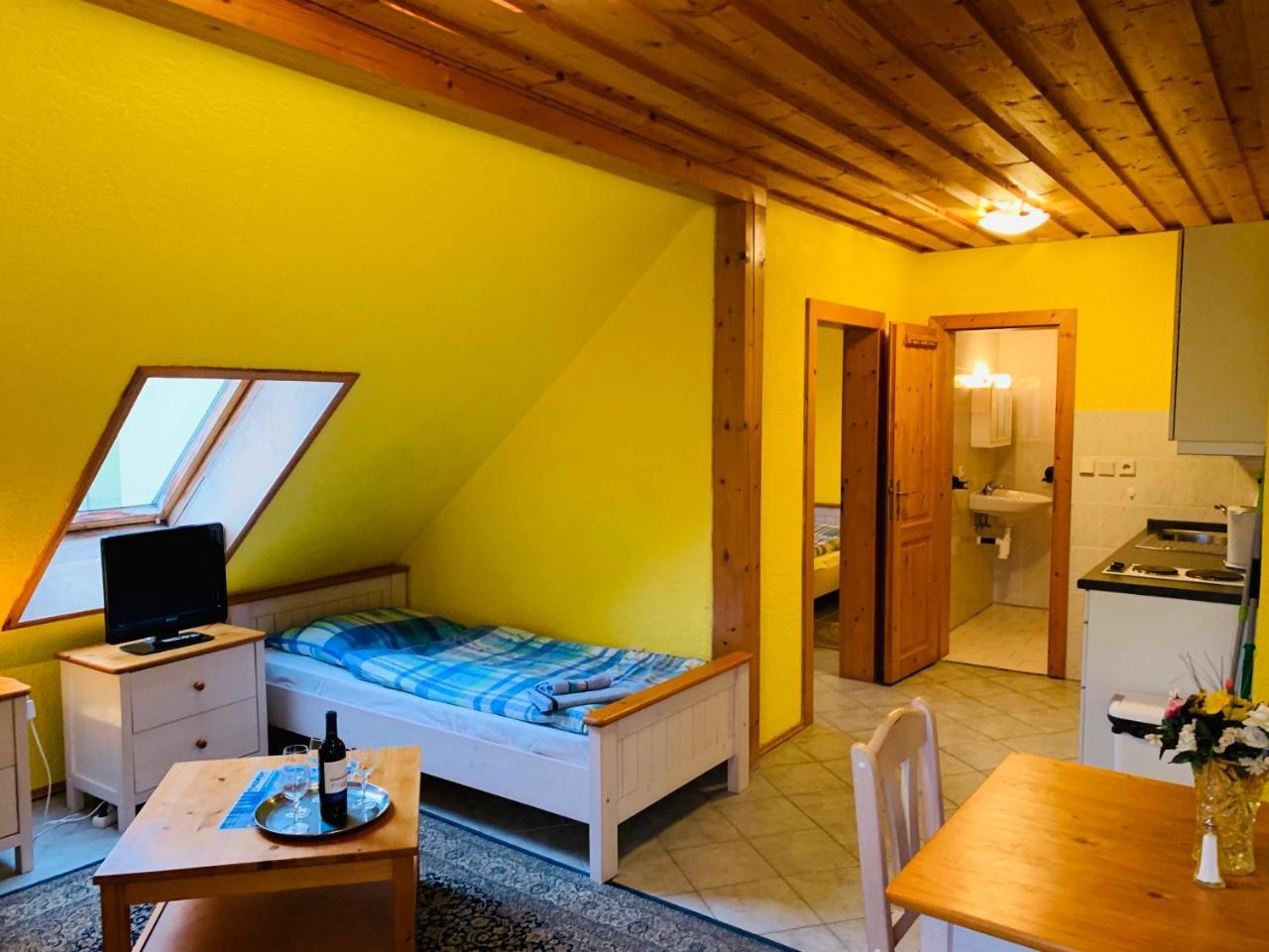 Penzion Rozalie Horní Planá Exteriör bild